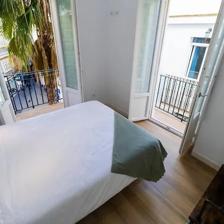 La Cruz Apartment *