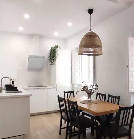 La Cruz Apartment *
